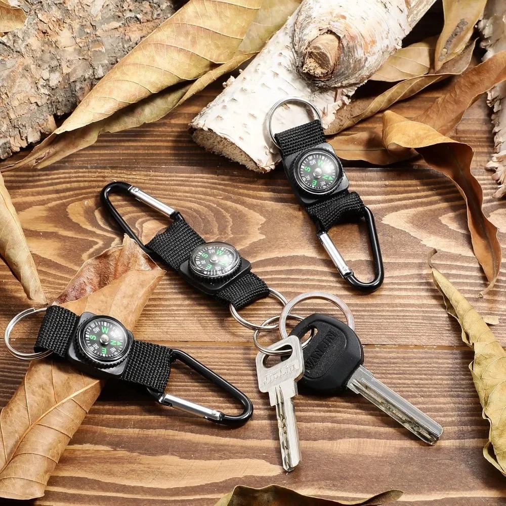 Set di 6 Bussole Nere con Clip - Outdoor Adventure Birthday Party recensione e prezzo